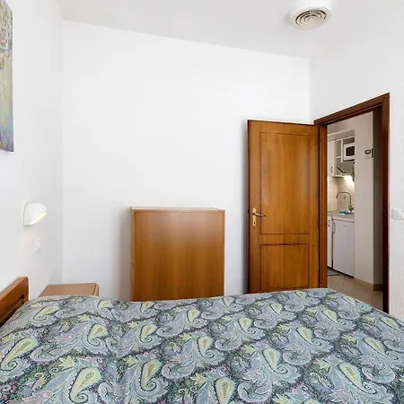 アパート Numero 10